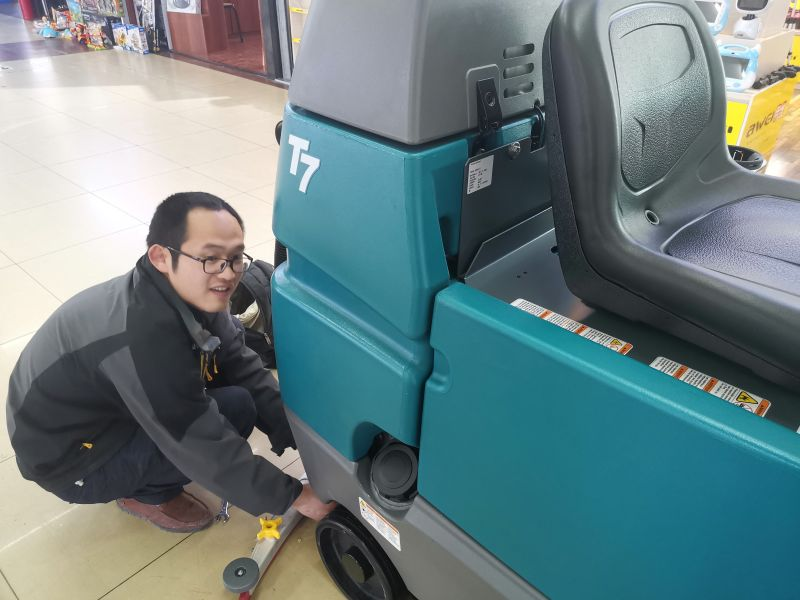 洗地機(jī)售后服務(wù)好，才值得購(gòu)買